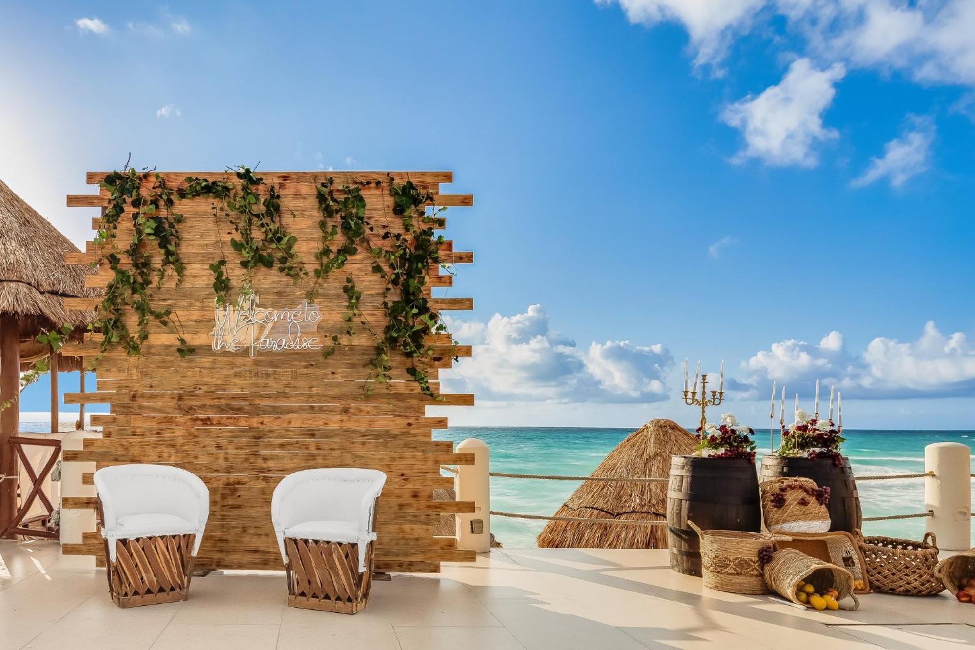 Fiesta Americana Condesa Cancun Luaran gambar View from the rooftop